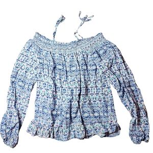 Girl's Epic Threads Smocked Blouse Size Large